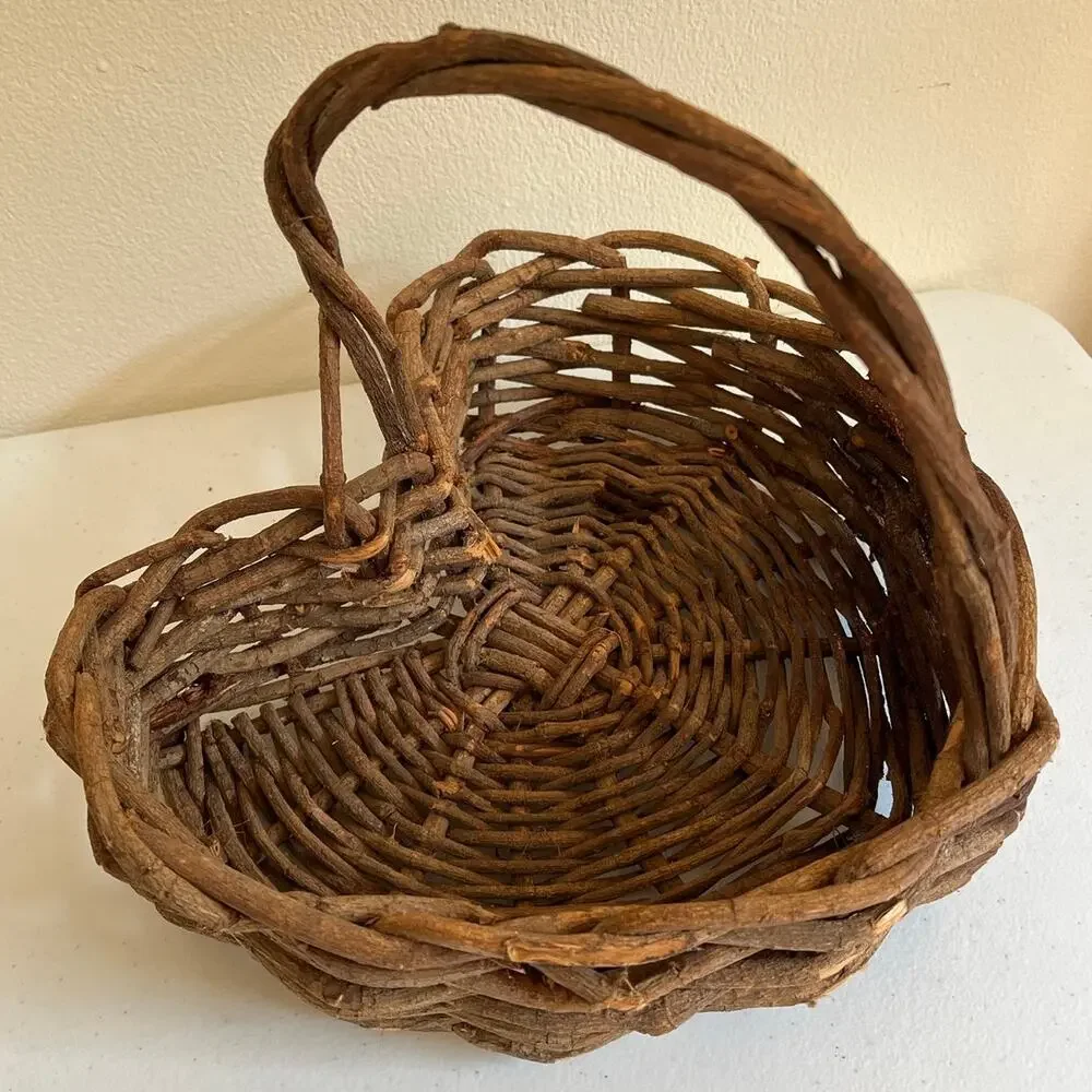 Vintage Rustic Heart Shaped Twig Wicker Basket Romantic Love Cottagecore Granny